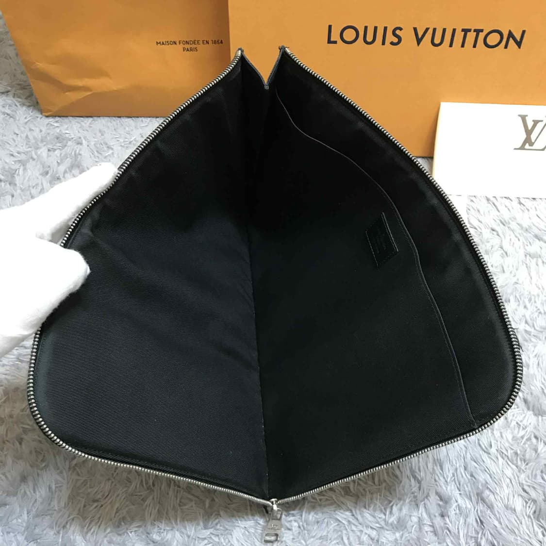 {클로젯}[풀구성][GM]루이비통 포쉐트 주르 다미에 클러치 GM 상품이미지9