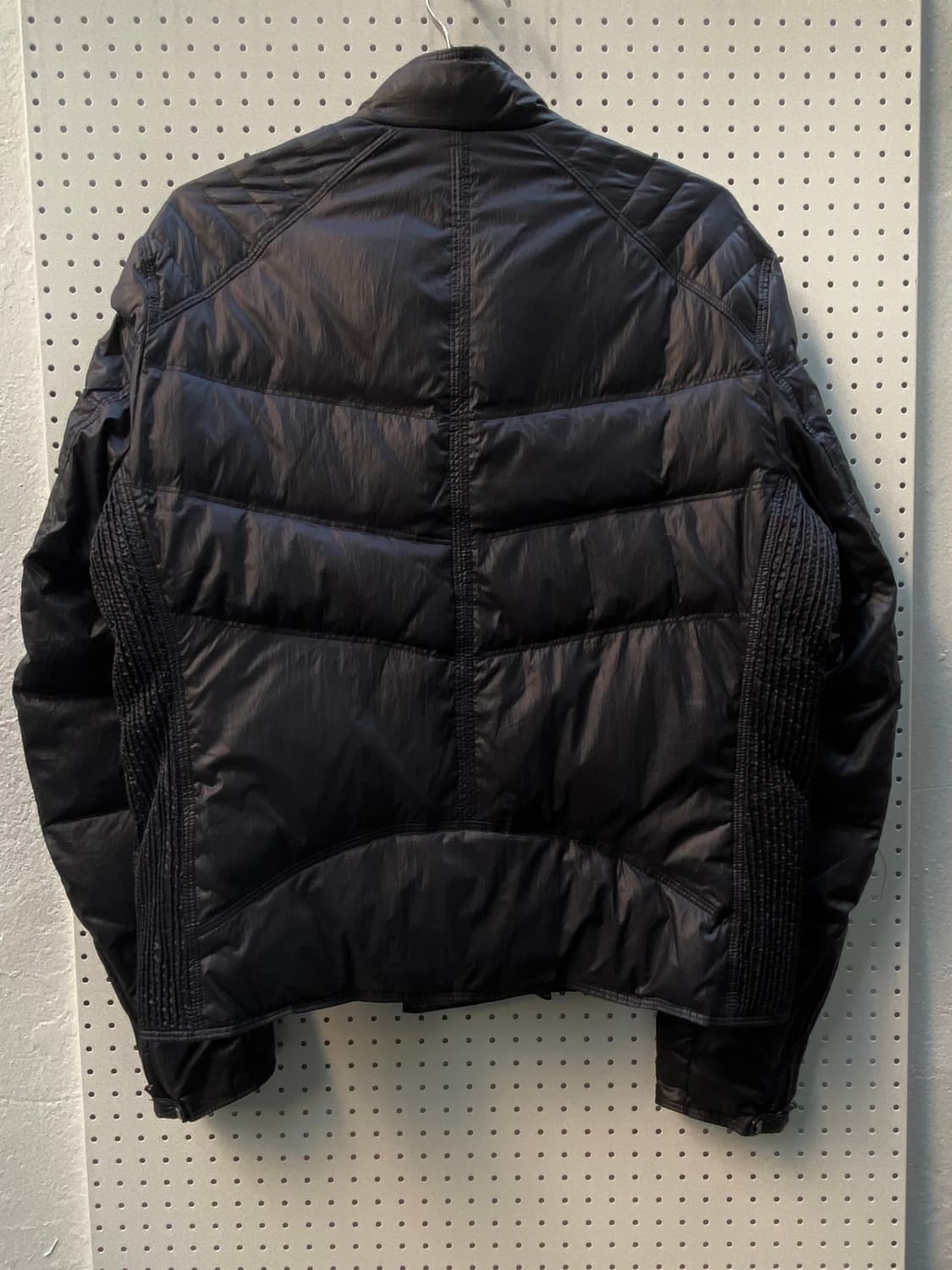 DKNY 사선 비대칭 패딩 자켓 상품이미지7