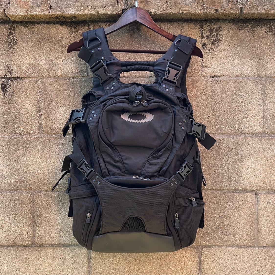 [OS] 2000s 오클리 아카이브 백팩 상품이미지1