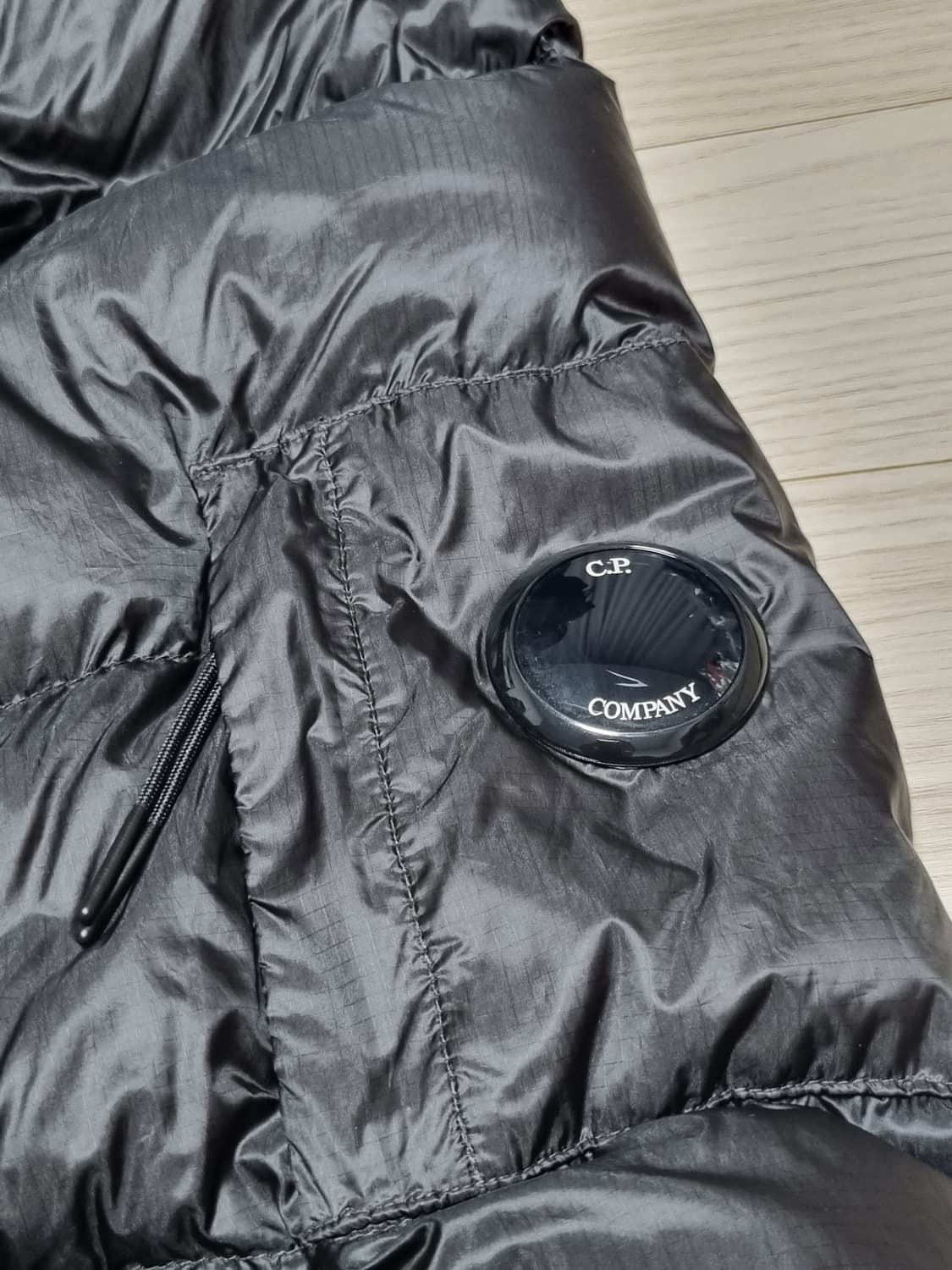 cp컴퍼니 dd쉘 패딩 상품이미지6