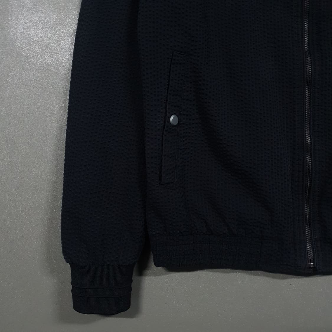 M (95) ZARA 자라 시어서커 미니멀 블루종 자켓 블랙 상품이미지3