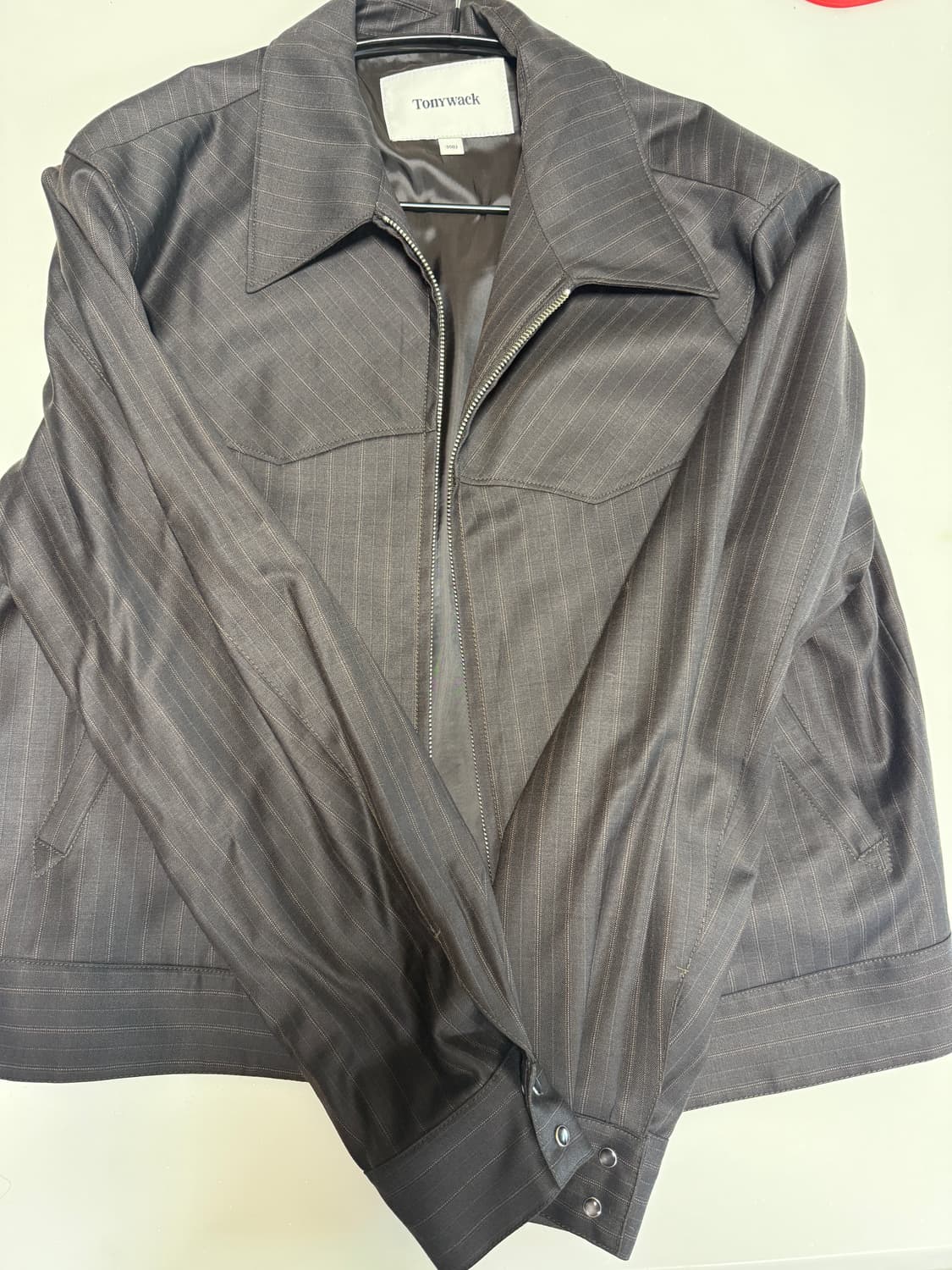 토니웩 스트라이프 봄버 상품이미지1