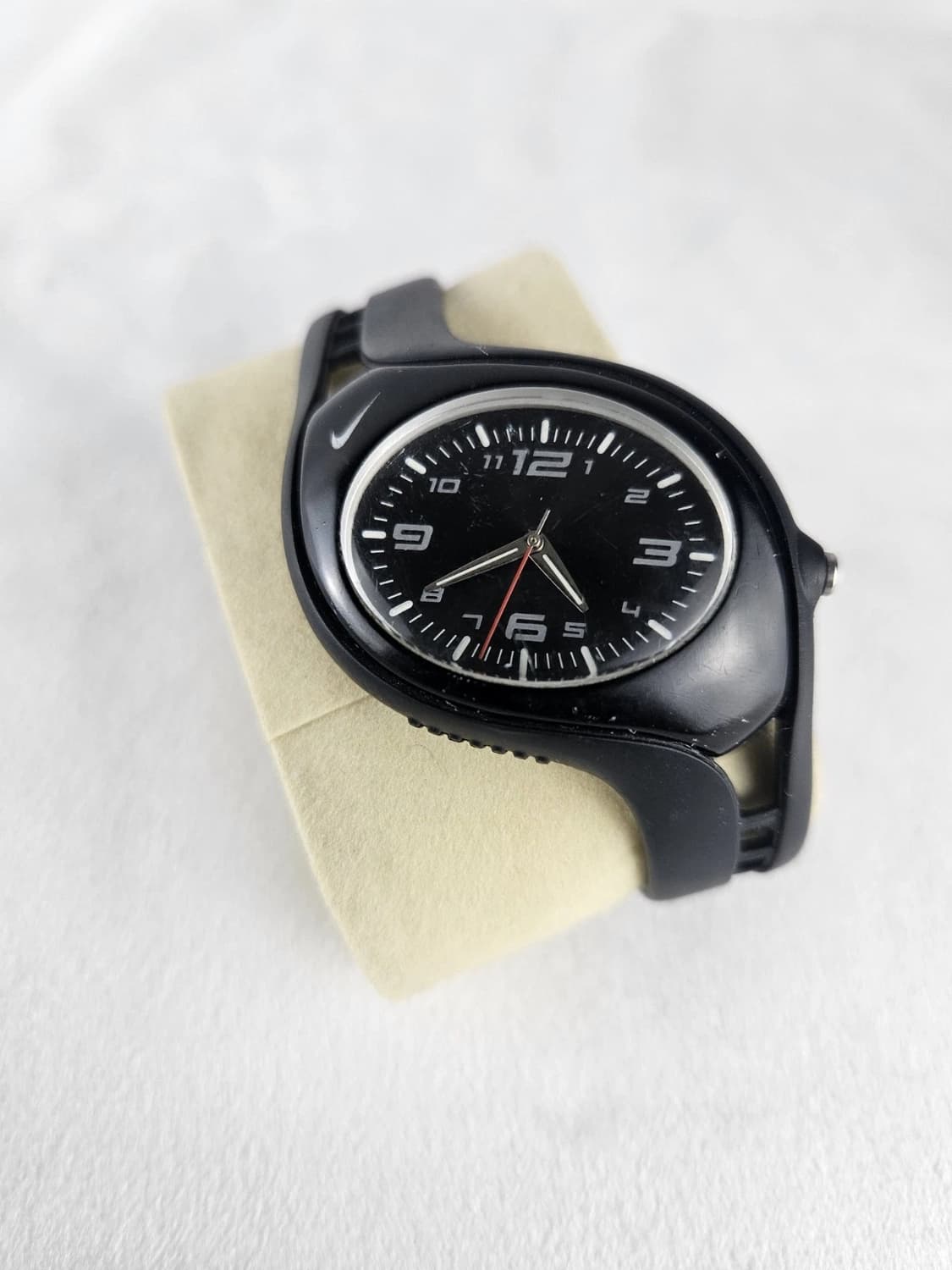 나이키 트라이액스 아날로그 레귤러 상품이미지1