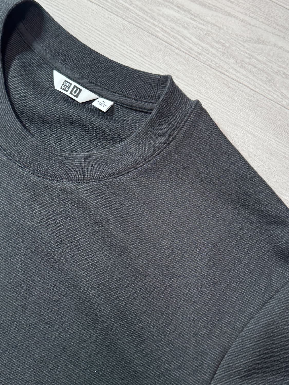 유니클로U 에어리즘 코튼스트라이프티 블랙, 화이트 M 상품이미지5