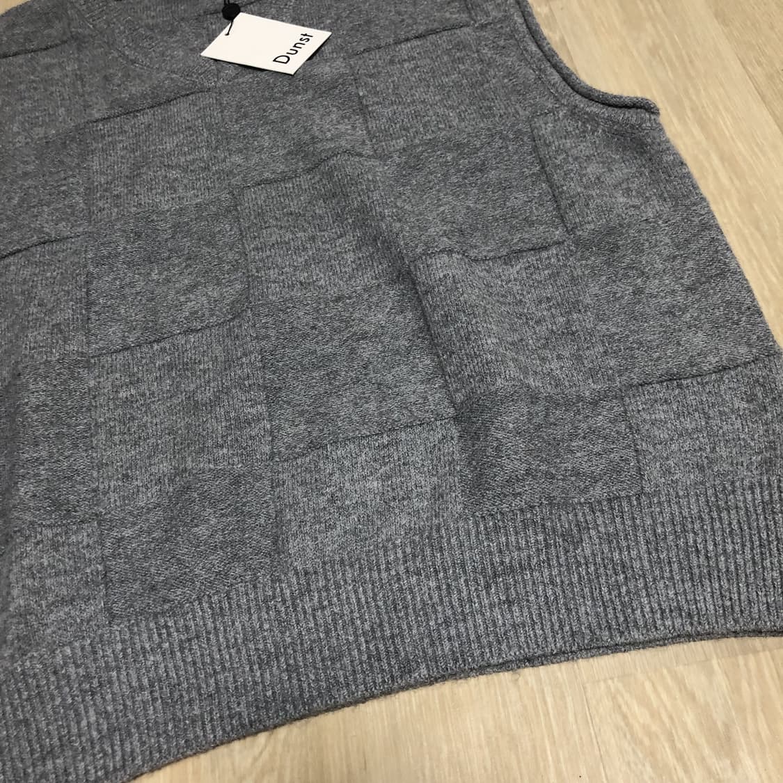 (XL) 새상품 던스트 DUNST 디바이드 브이넥 니트 베스트 그레이 상품이미지7