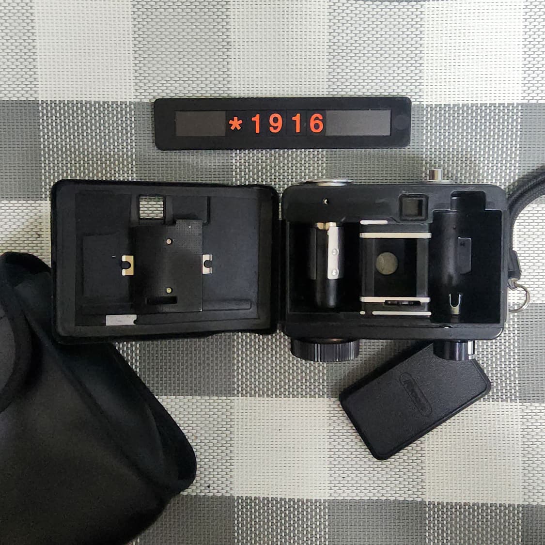 리코 오토하프 H 필름카메라 실버바디 파우치포함 상품이미지5