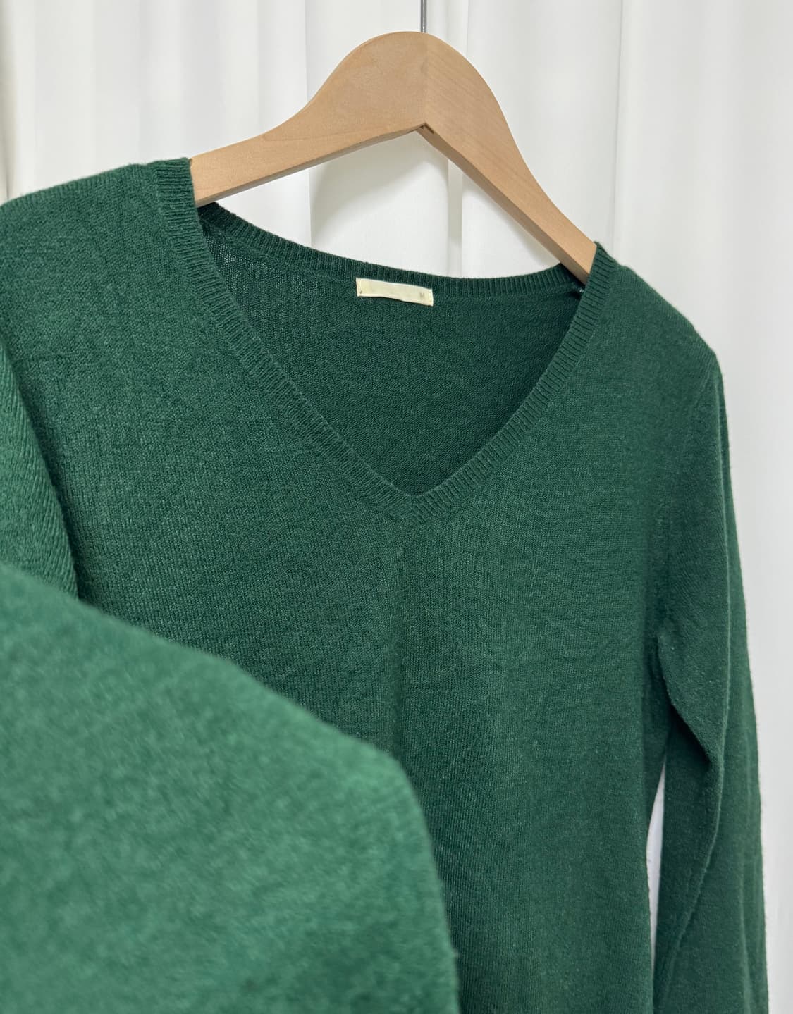 GU 그린 브이넥 니트  상품이미지5