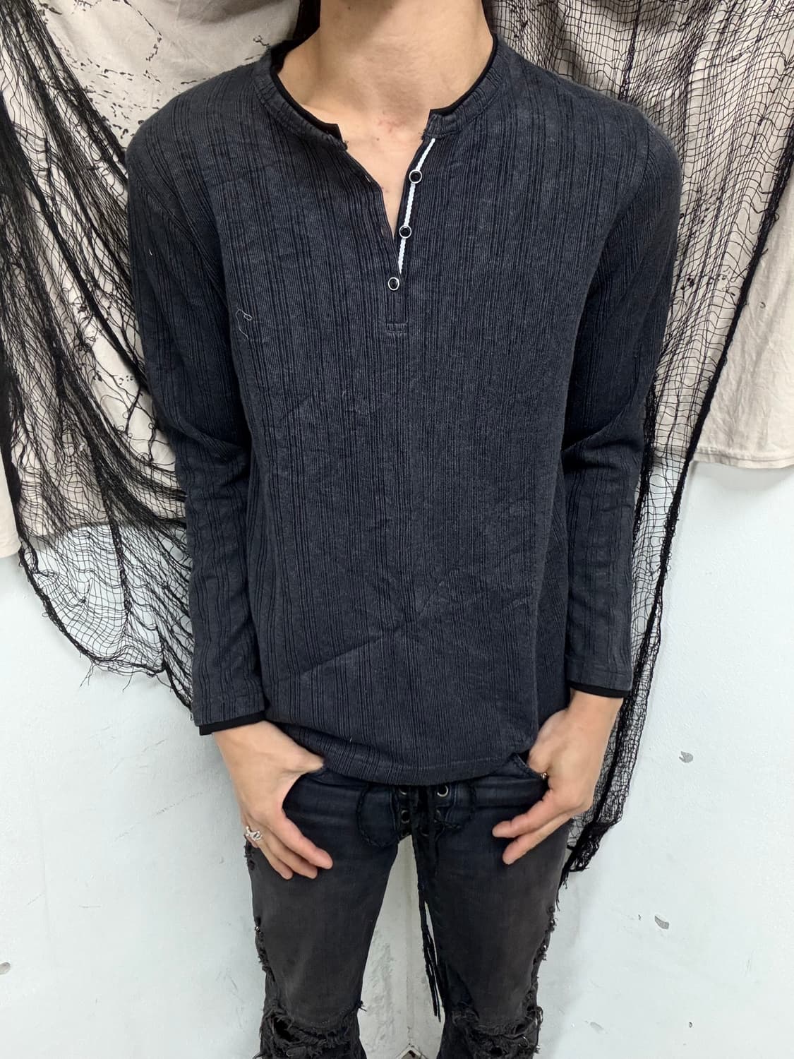 Minimal Design Grey Sleeve 상품이미지1