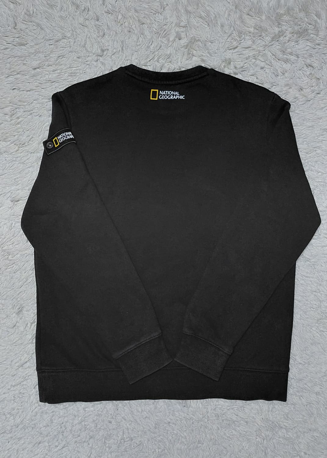 내셔널지오그래픽 맨투맨 블랙 90(S) 상품이미지3