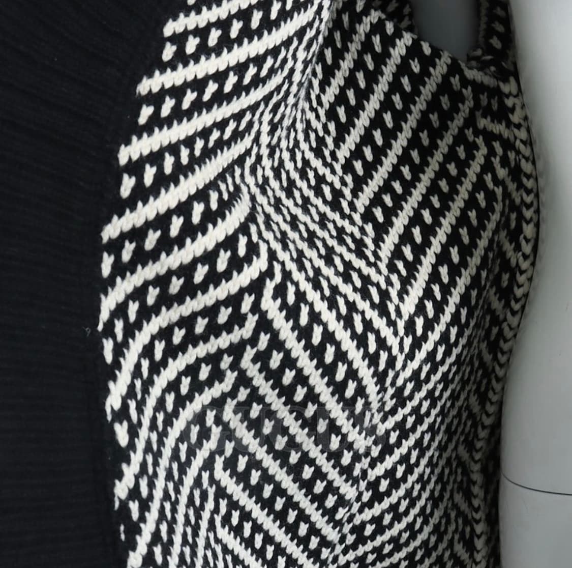 버버리울가디건 상품이미지6