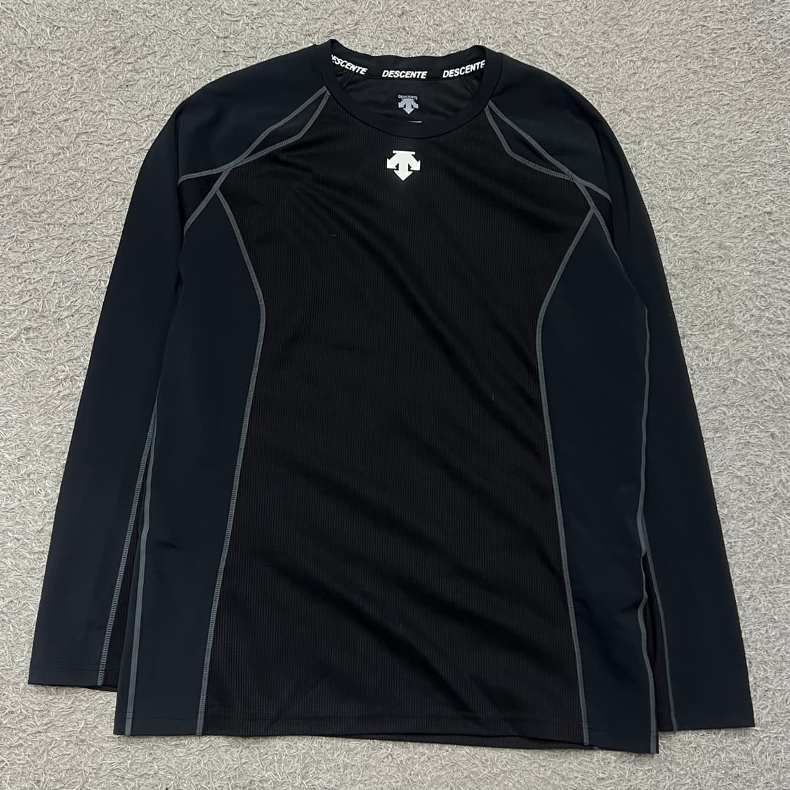 [100] 데상트 기능성 긴팔티 상품이미지2