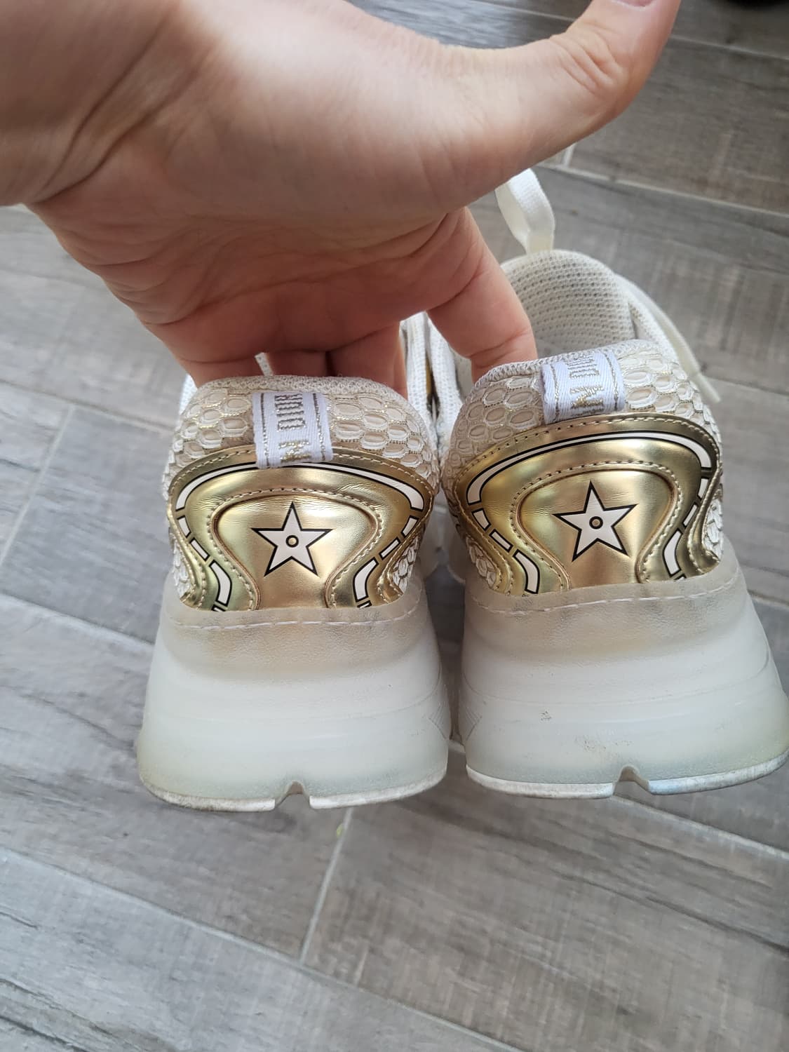 디올 스니커즈 38 240-245 상품이미지3