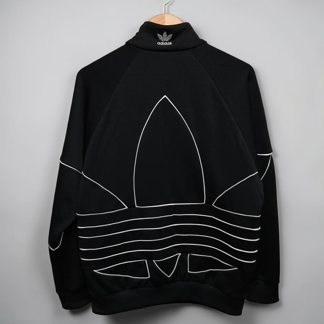 100 Adidas 아디다스 빅 트레포일 트랙 져지자켓 블랙 상품이미지4