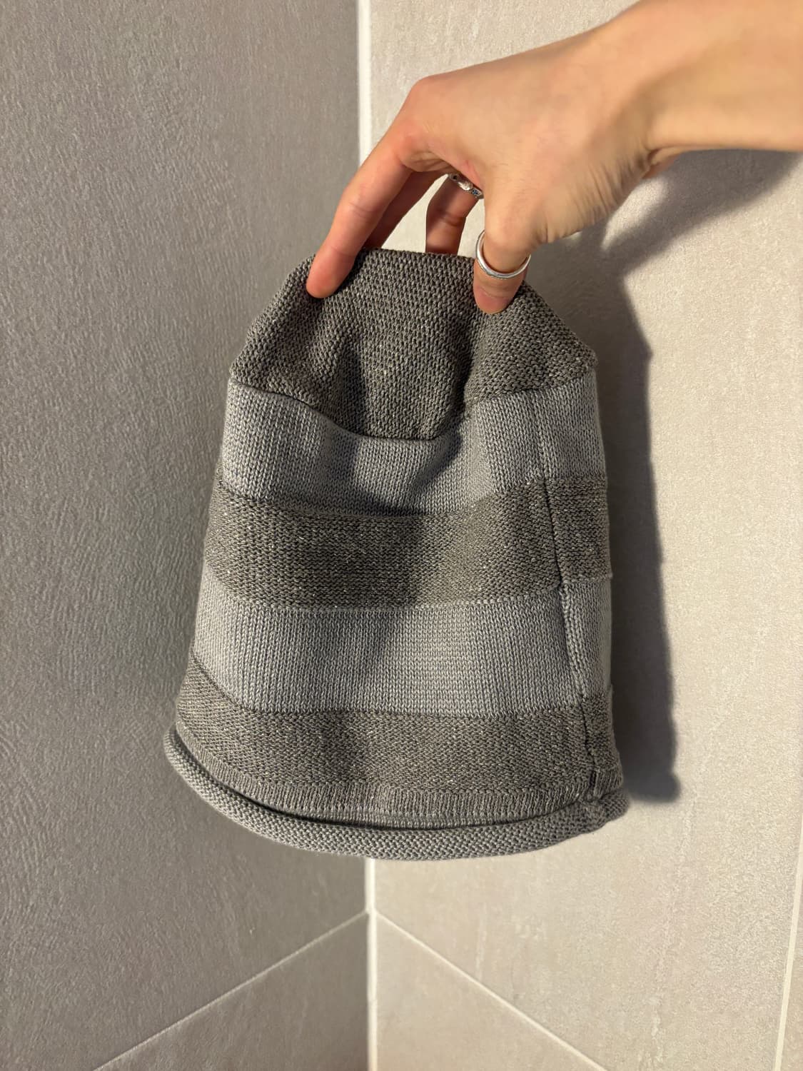 Ca4la 스트라이프 실크 비니 상품이미지1