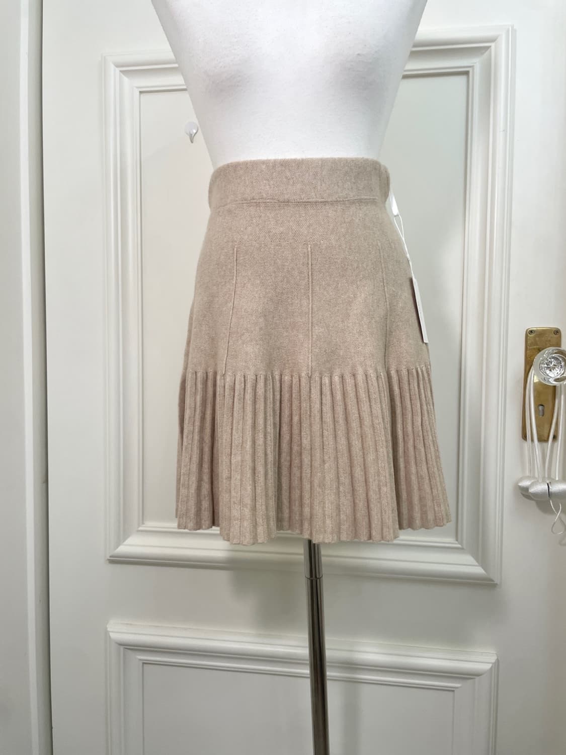 beige pleats point basic mini banding sk 상품이미지5