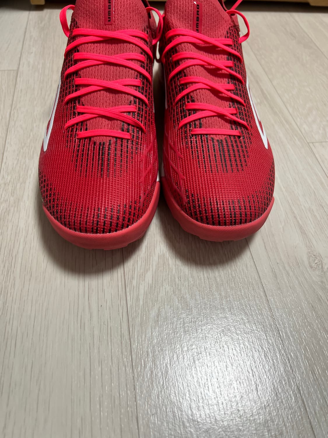 엄브로 제트윈드tf 상품이미지5