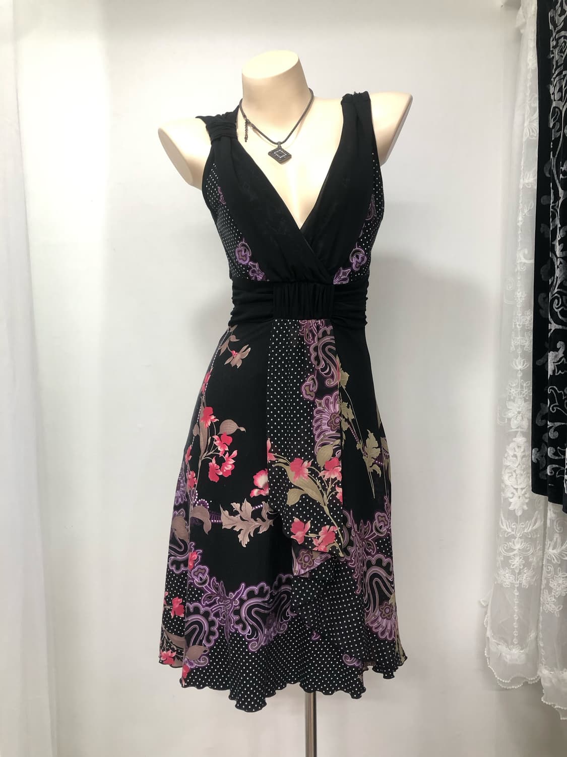 kitsch oriental knot detail dress 상품이미지1