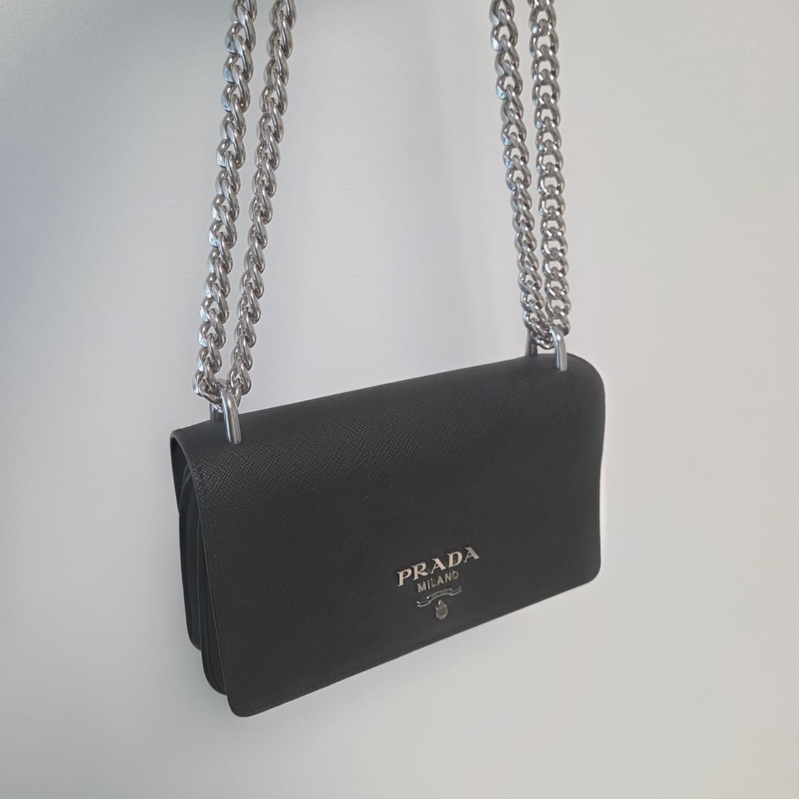 PRADA 프라다 정품 사피아노 카프스킨 은장 체인백 숄더백 크로스백 상품이미지5