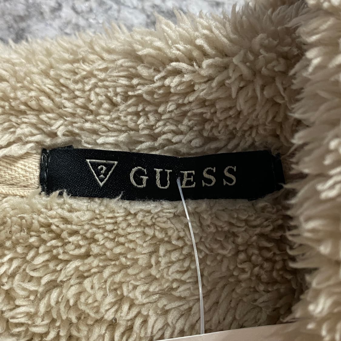 게스y2k 양털 후드 집업 B3173 상품이미지4