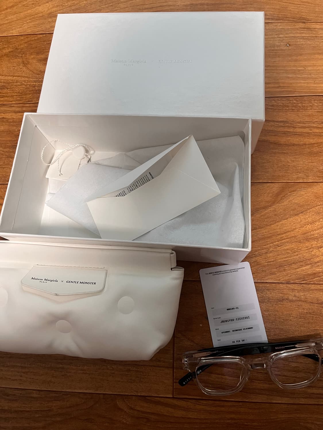젠틀몬스터 마르지엘라 mm010s 클리어 상품이미지1