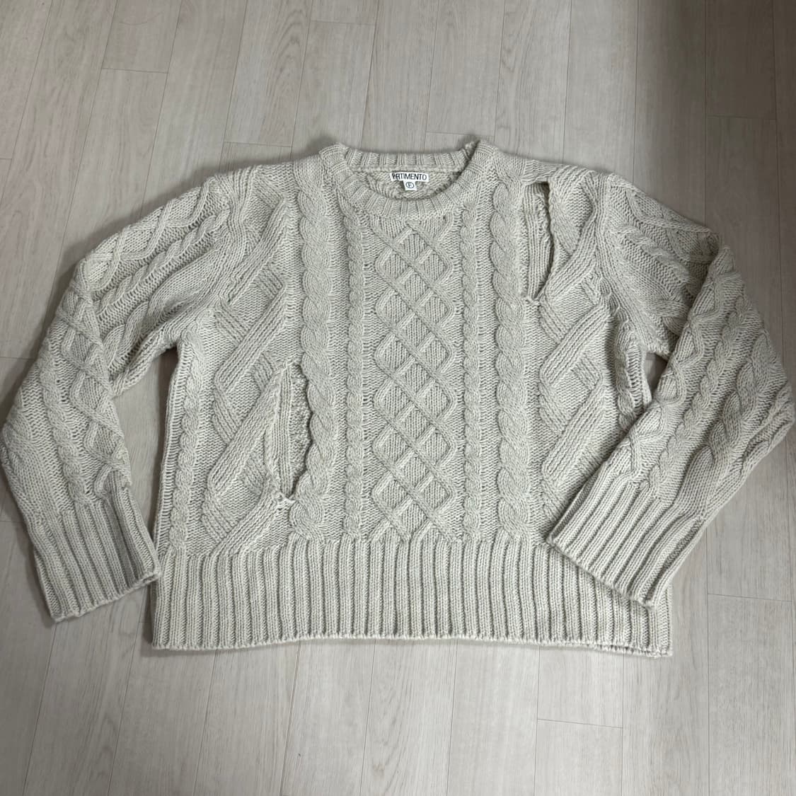 파르티멘토 우먼 컷아웃 니트 아이보리 상품이미지2