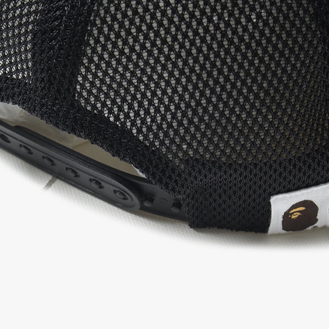 BAPE "White Mesh Cap" 상품이미지4