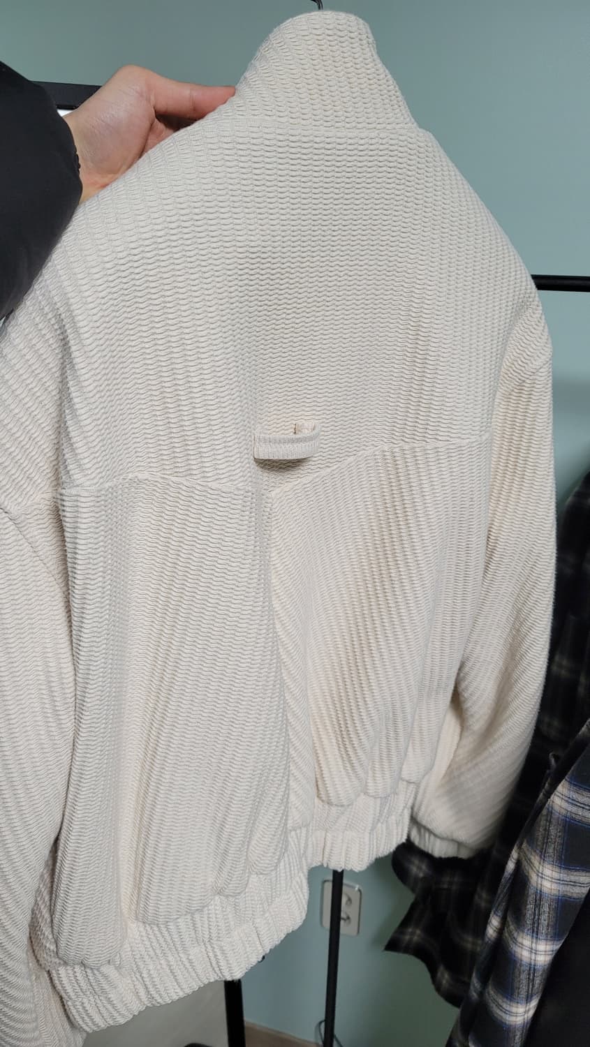 Yiyae 듀플렉스 집업 팝니다 상품이미지6