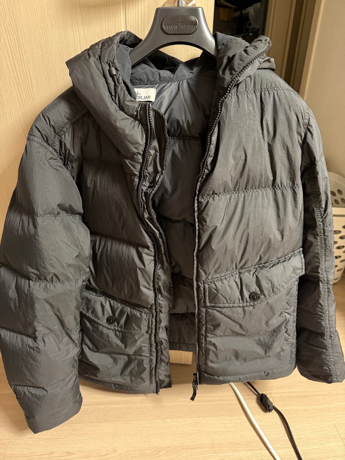 스톤아일랜드 크링클랩스 블랙 스몰 상품이미지1