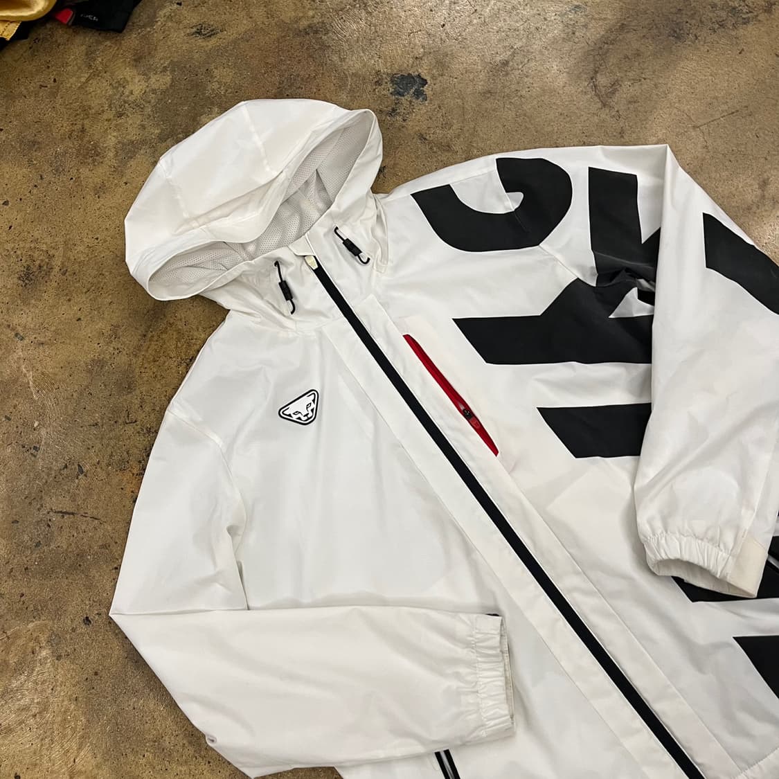 [정품/L] 다이나핏 화이트 바람막이 후드 자켓 b17 상품이미지1