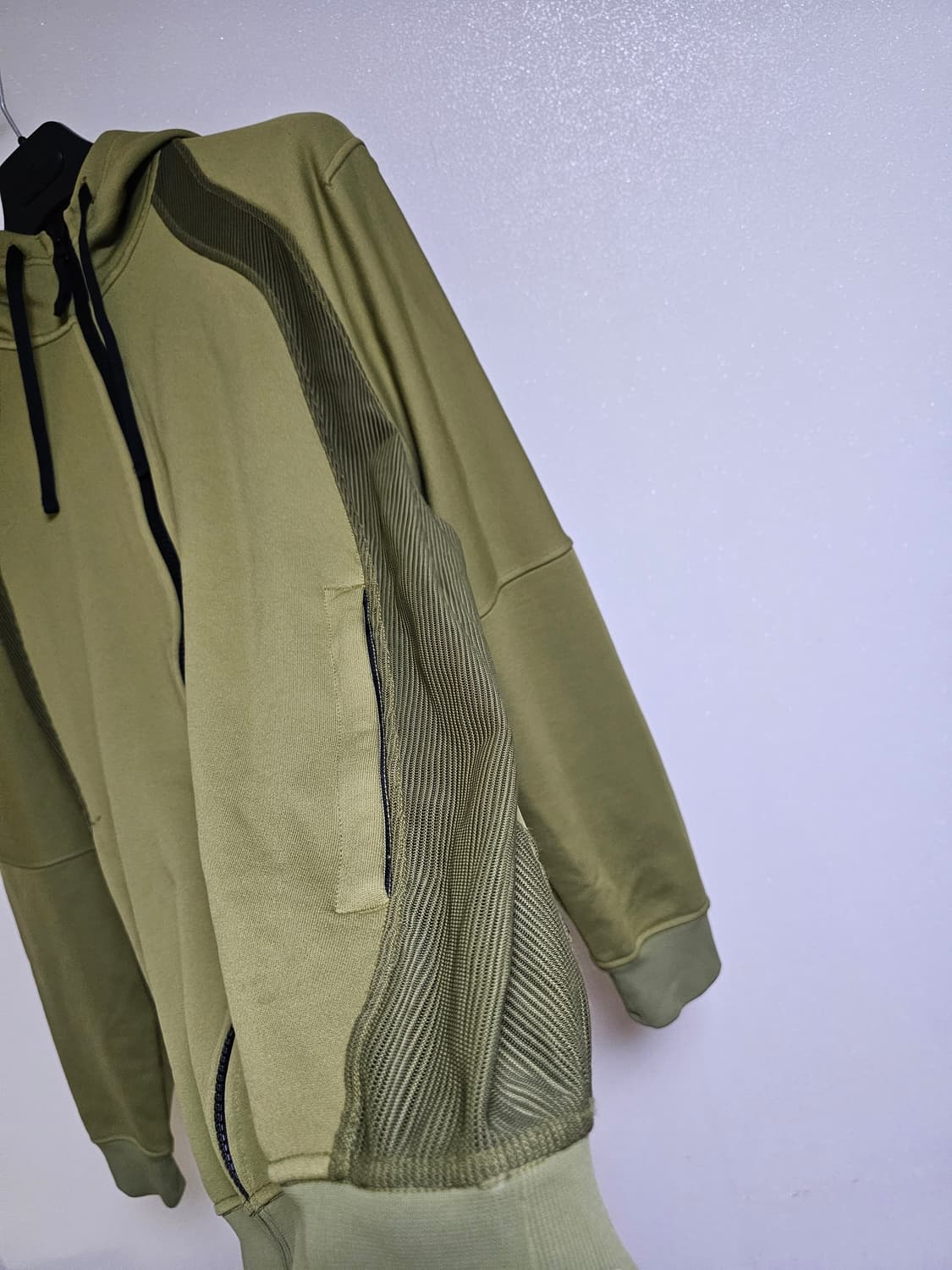 스톤아일랜드 쉐도우 프로젝트 메쉬 후드집업 상품이미지5