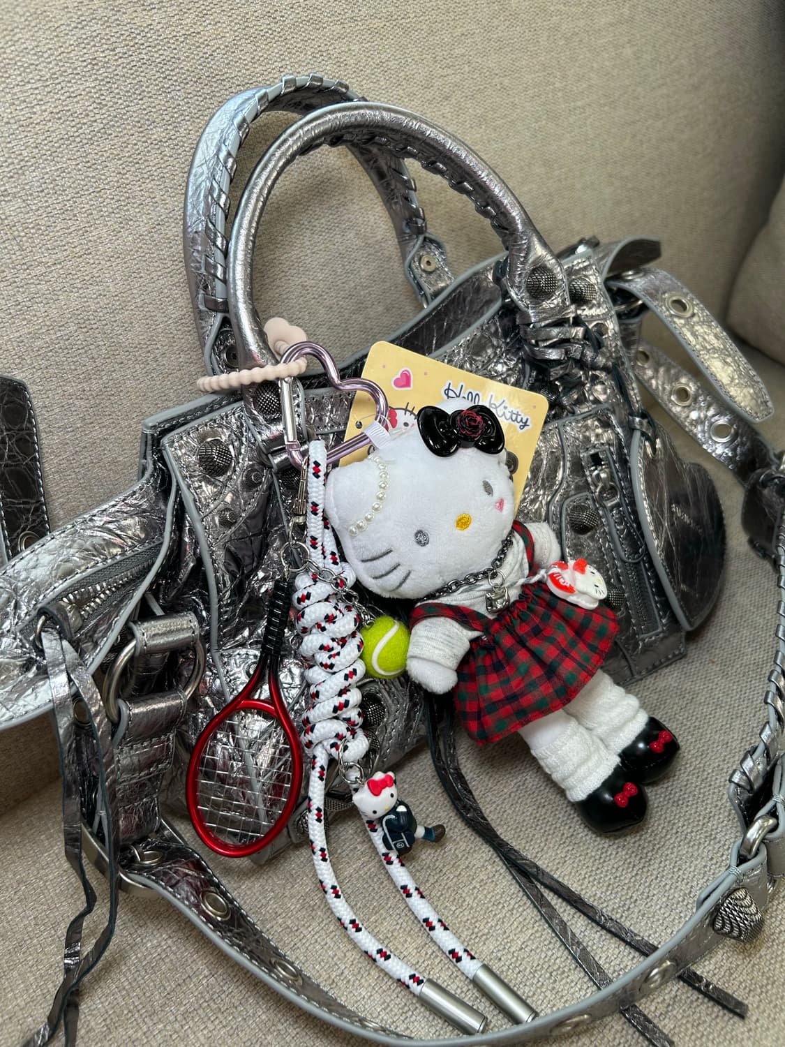 (31) 🌷💕롱다리 키티 체크 프레피 커스텀 키링 상품이미지3