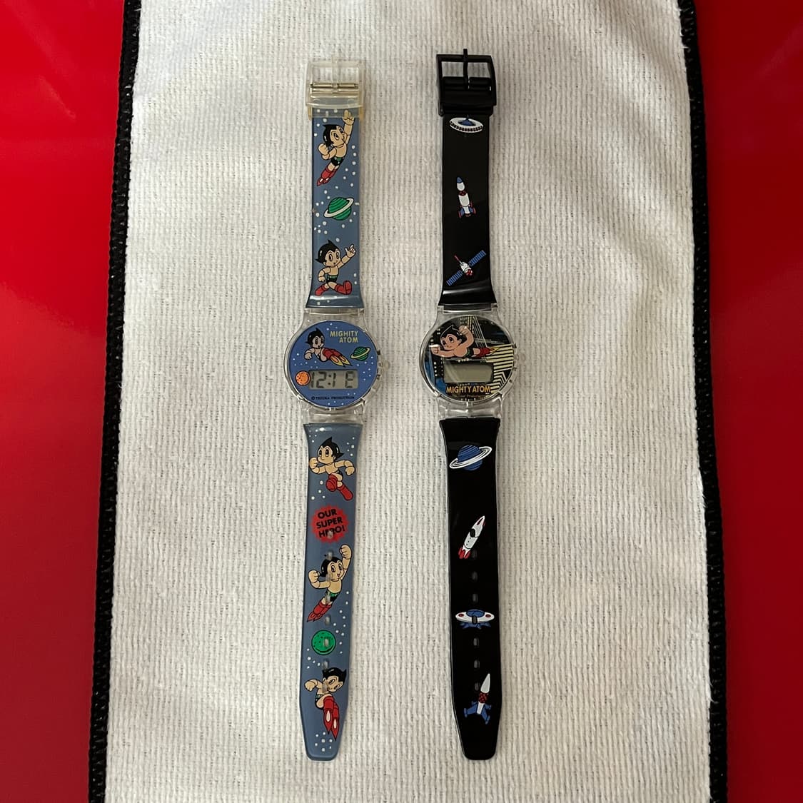 소품용) 레트로 빈티지 아톰 손목시계 2종 세트 상품이미지2