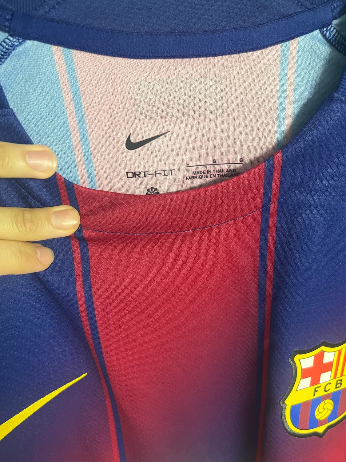 25/26 바르셀로나 유니폼 판매합니다 상품이미지2