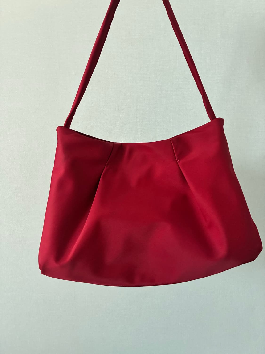 OF COURSE 커브 숄더백 레드(착용샷있음) 상품이미지1