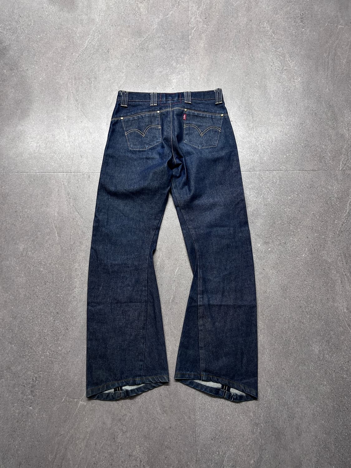 리바이스 엔지니어드 커브드 인디고 데님 상품이미지7