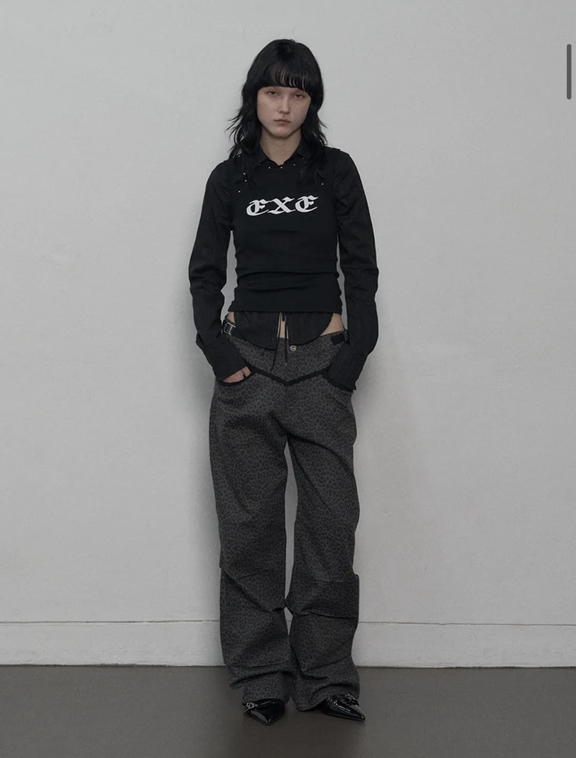 셋업이엑스이 바지 LEOPARD LACE PANTS / CHARCOAL 상품이미지1