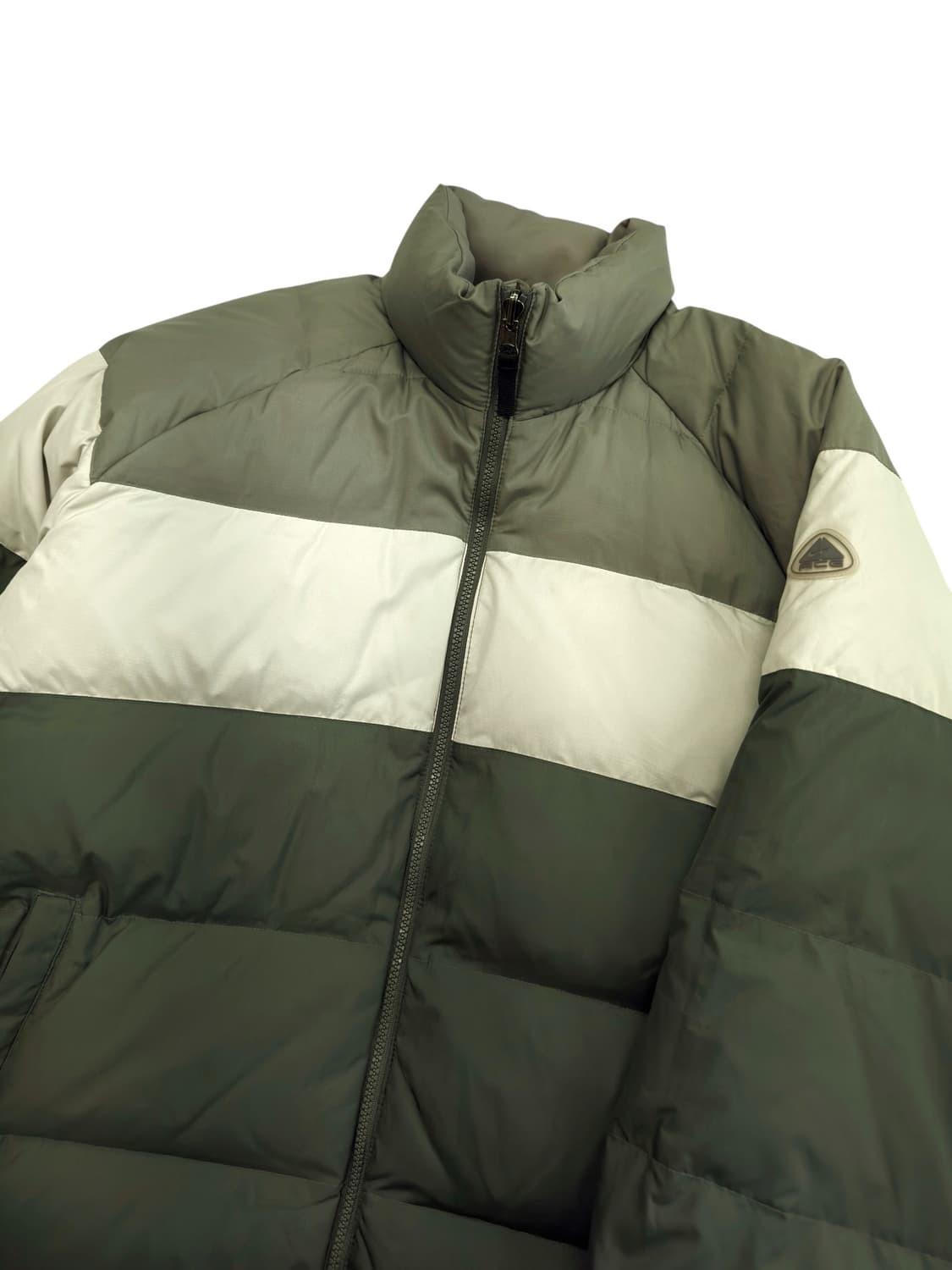 나이키 ACG 양면 덕다운 패딩 상품이미지3