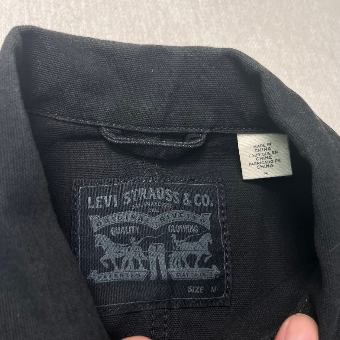 100 리바이스 흑청 데님 자켓 상품이미지3