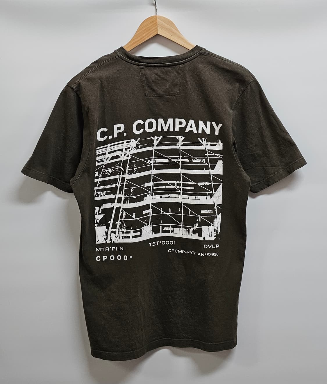 CP컴퍼니 카키 반팔티셔츠 XS 정품큐알인증 상품이미지2