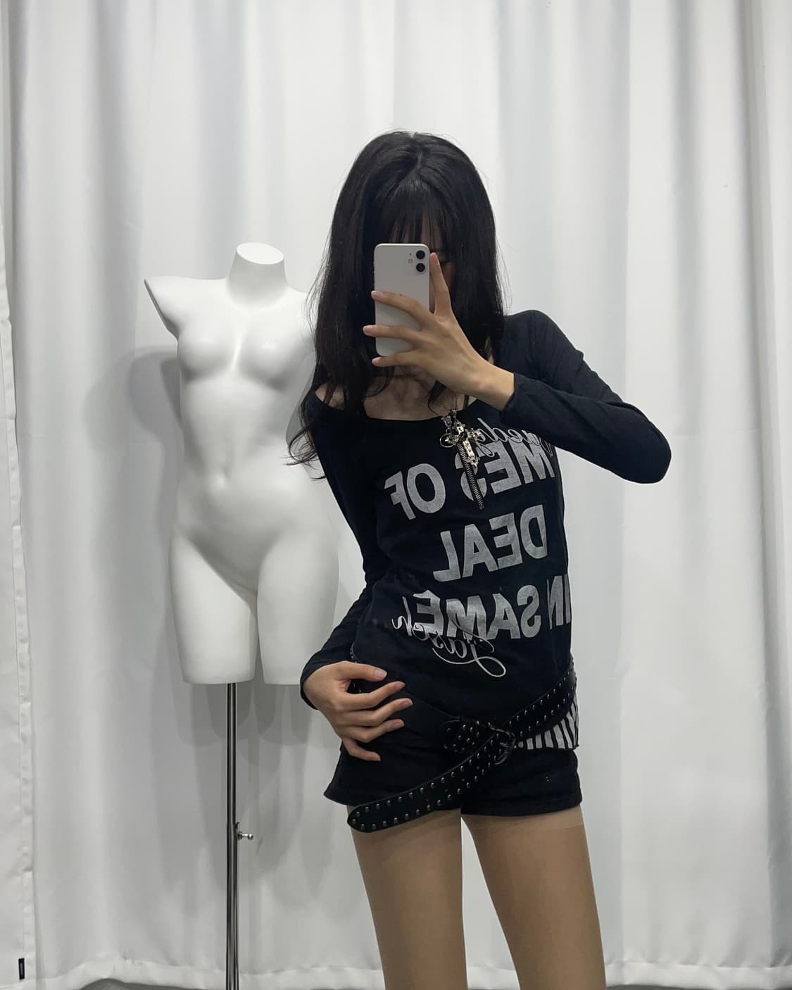 🎸블랙 프린팅 롱슬리브🎸 상품이미지1