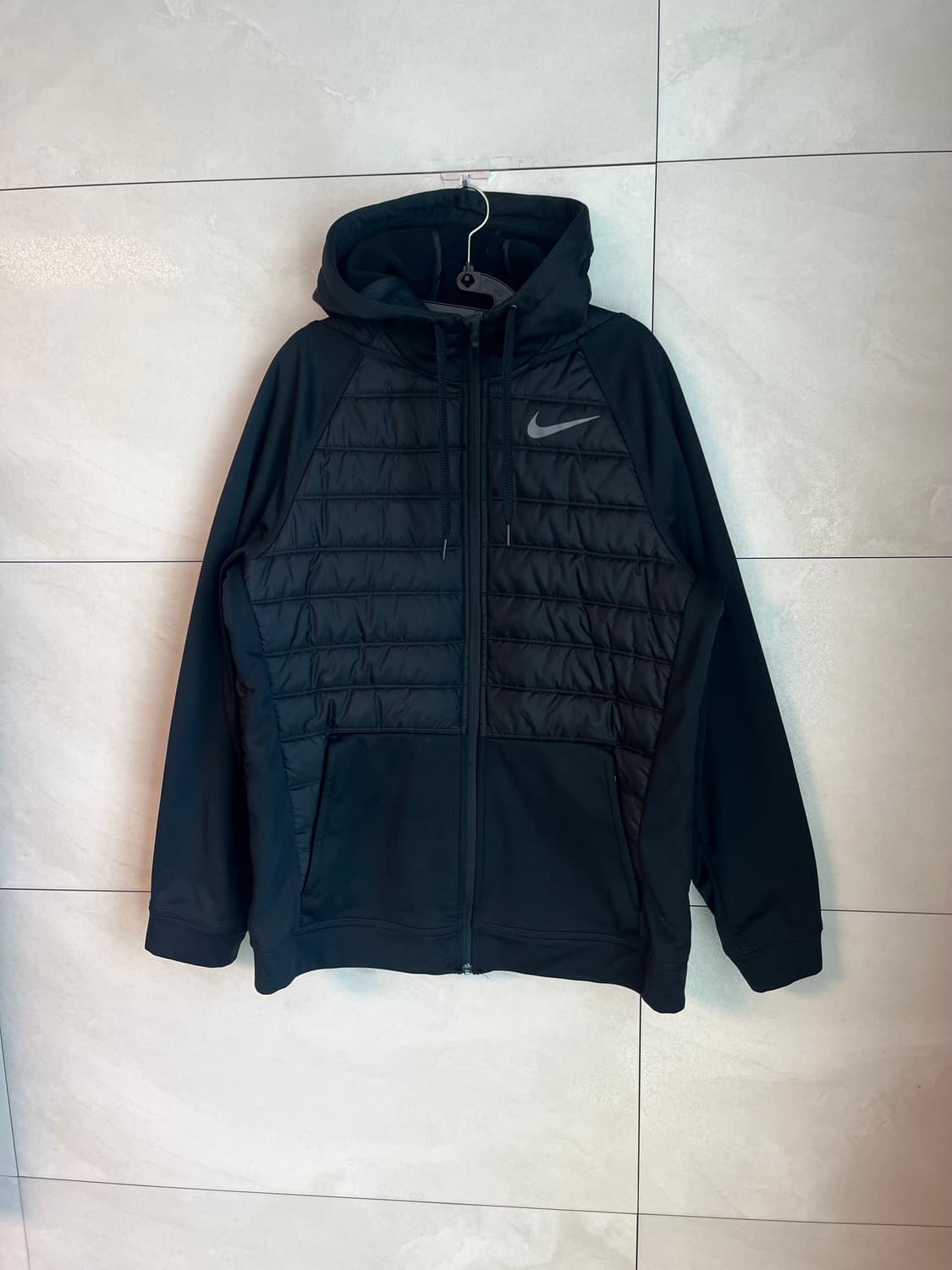 [2XL] 나이키 스우시 에어 경량 후드집업 블랙 상품이미지3