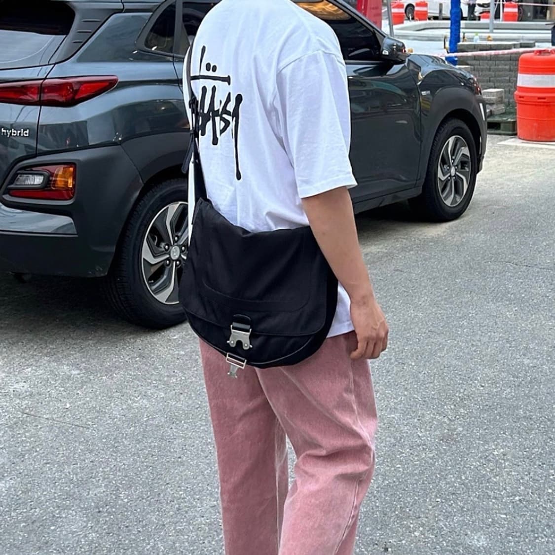 Matin Kim 빅 버클백 블랙 상품이미지6