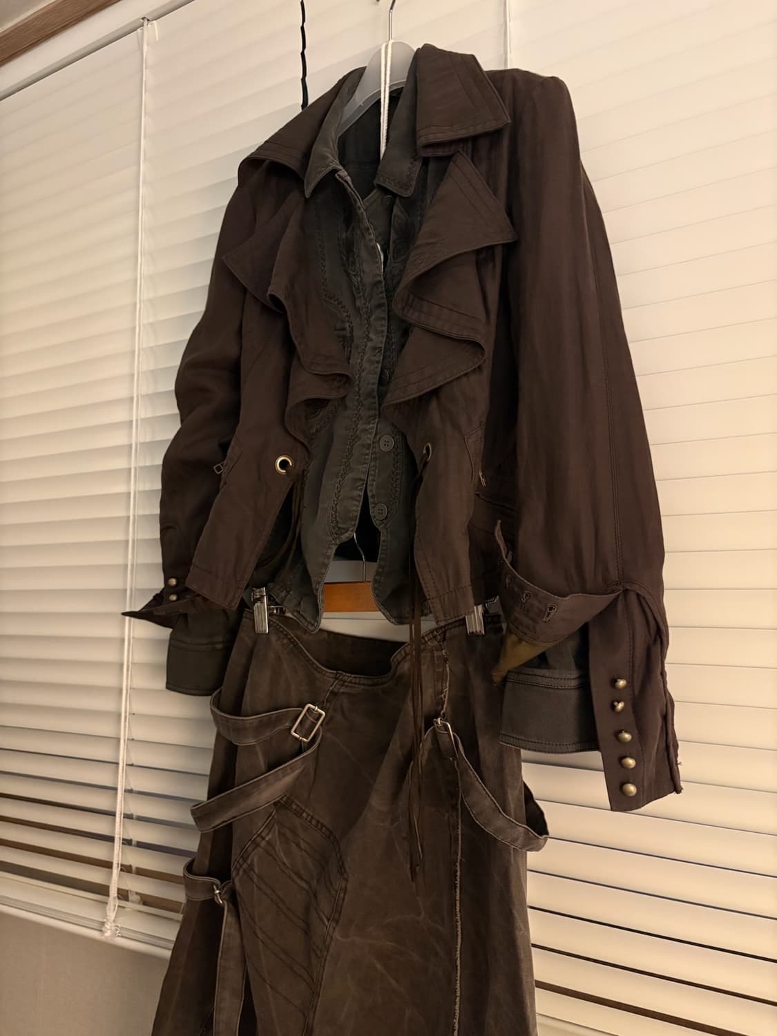 Embroider shirts 상품이미지1