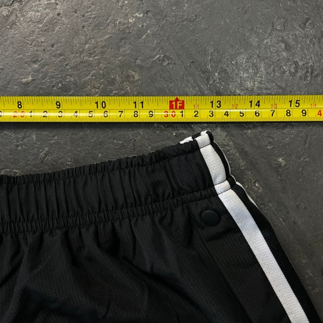 95-100 아디다스 사이드버튼 나일론 팬츠  상품이미지8