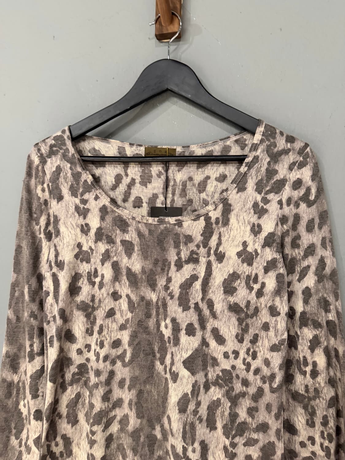Goa leopard pattern long sleeve 상품이미지7