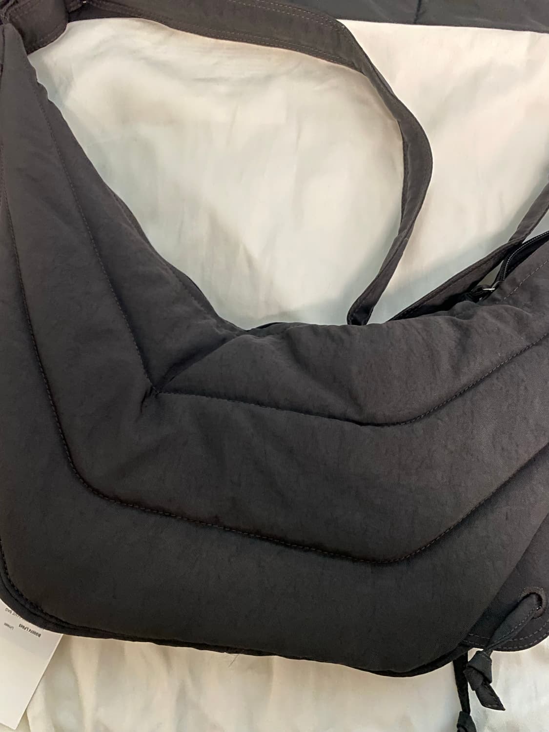 르메르 소프트 게임백 미디움 다크초코 상품이미지4