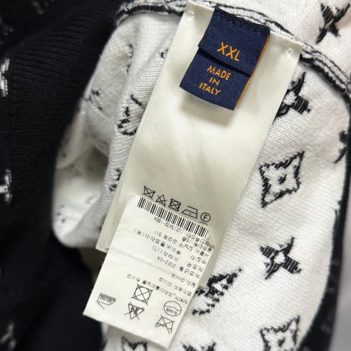 [S+급/2XL] 루이비통 모노그램 그라데이션 니트 블랙 상품이미지6