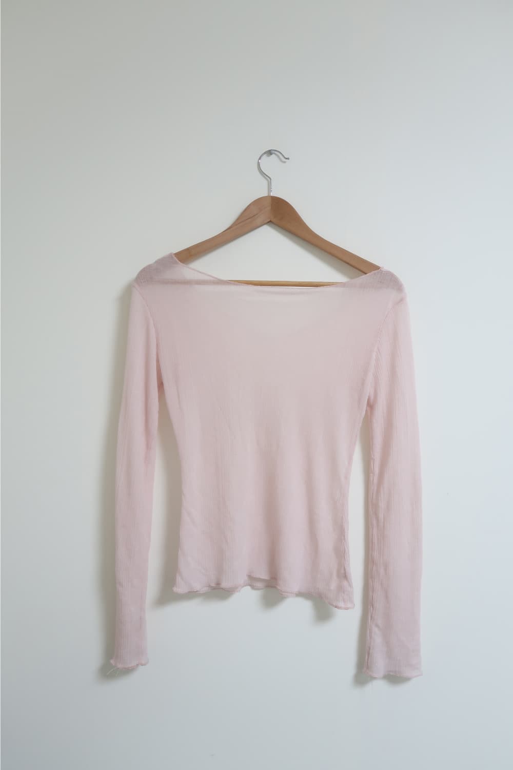 아워캐비넷 엔젤 브이넥 티셔츠 (1번시착)(free) 상품이미지2