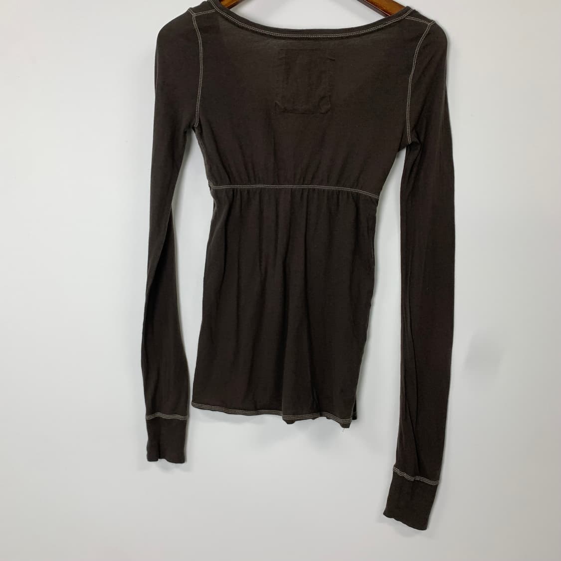 아베크롬비 산양로고 브라운 유넥 롱슬리브 긴팔티 상품이미지3