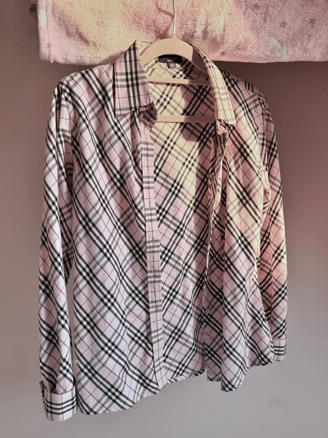 버버리 핑크 셔츠 상품이미지2